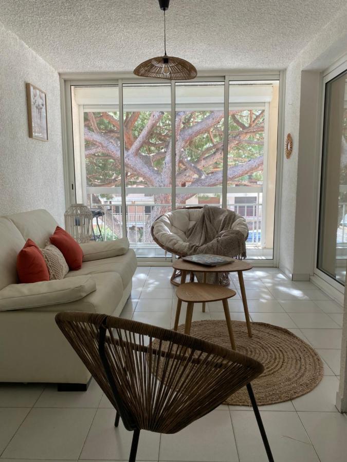 Superbe Appartement Cosy Vue Mer Pieds Dans L'Eau キャバレール・シュル・メール エクステリア 写真